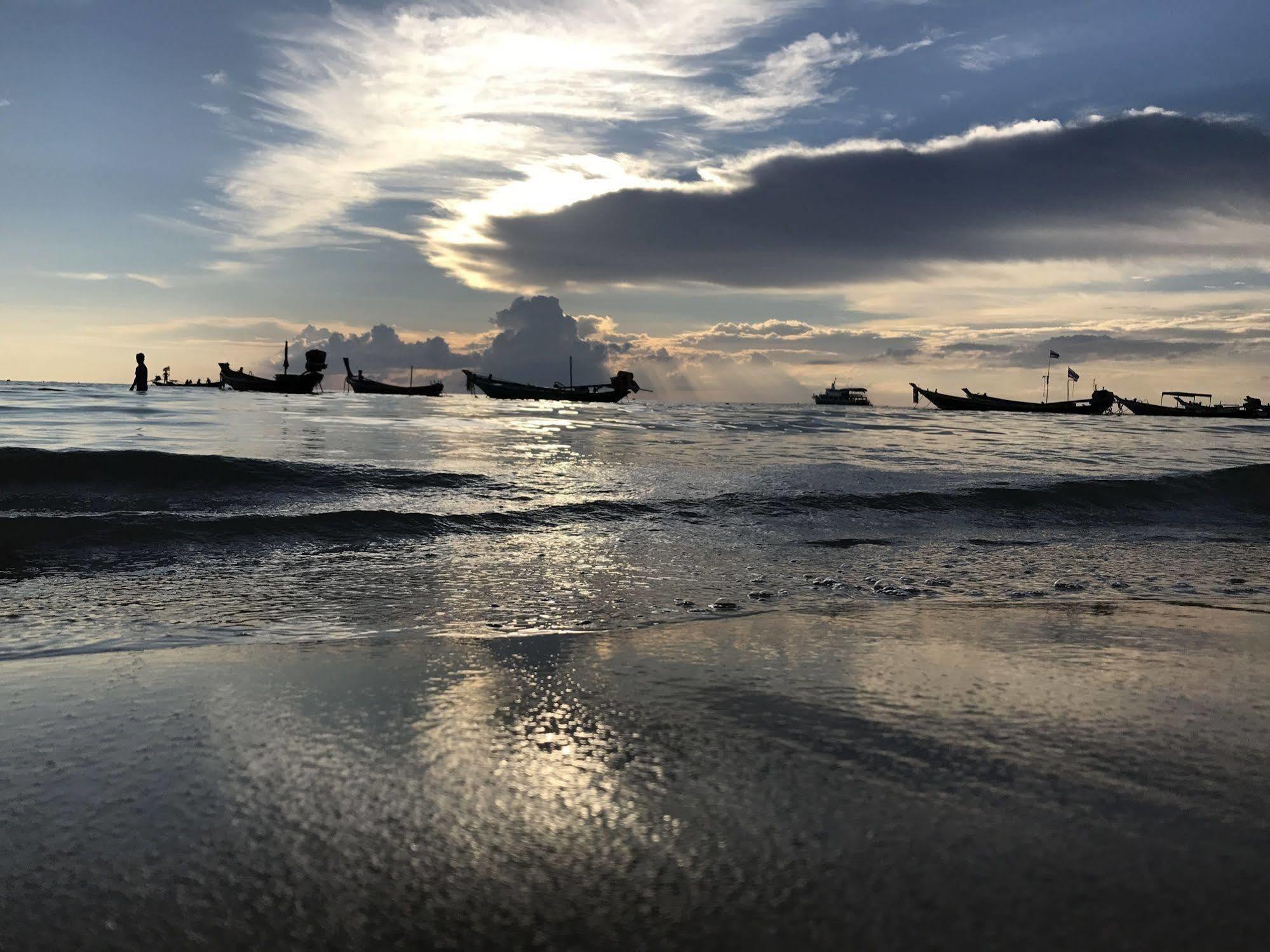 Indie Hostel - Ko Tao Luaran gambar